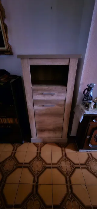 Mueble salón+mesa+sillón