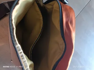 Bolso de neopreno beige y marrón