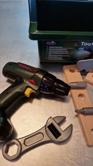 Caja Herramientas Bosch Mini para Niños