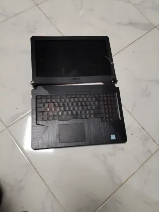 Portátil Gaming Asus TUF FX504GN