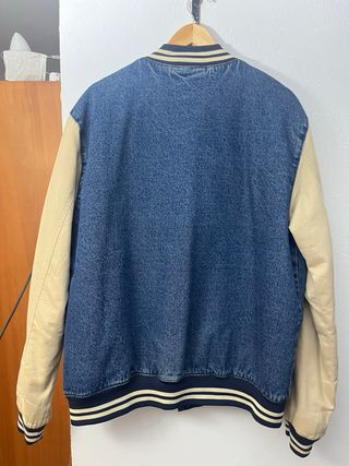 Chaqueta Universitaria Pull&Bear Talla L