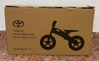 Bicicleta de equilibrio de madera Toyota