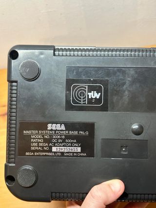 Sega Master System II (con todos los accesorios)