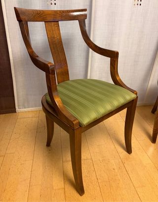 Set 5 Sillas y 2 Sillones Madera