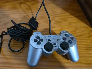 PlayStation 2 FAT + Monitor gratis (LEER DESCRIP)