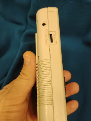 Nintendo Game Boy Beige con FIFA 96