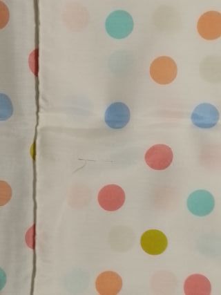 Foulard bianco pois colorati