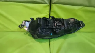 Faro LED Derecho Golf VIII