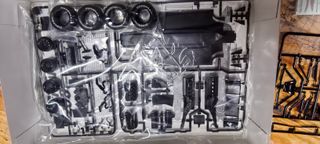 Tamiya 1/20 Ferrari F2001 incompleto