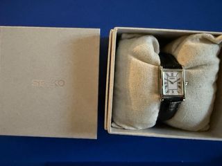 Reloj Seiko Tank Cuadrado Correa Piel Negra