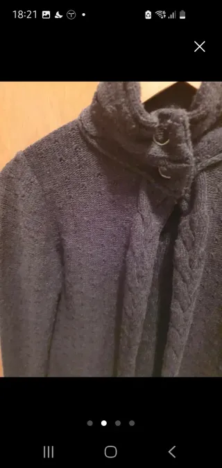 Chaqueta corta de lana gris