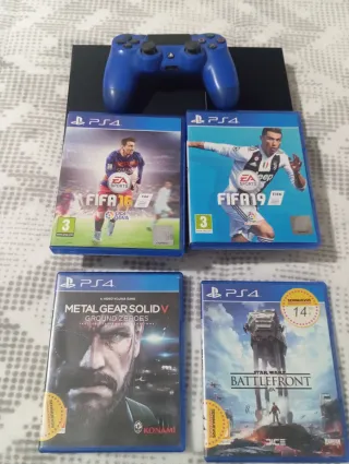 Consola PS4 + Mando Azul + 4 Juegos