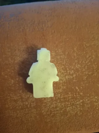 Statuetta Lego in cera