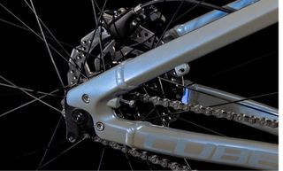 Bicicleta Cube Flying Circus Dirt Jump