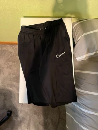 Chándal Nike Negro y Blanco