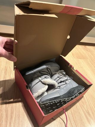 Botas de montaña CMP mujer grises y negras talla39