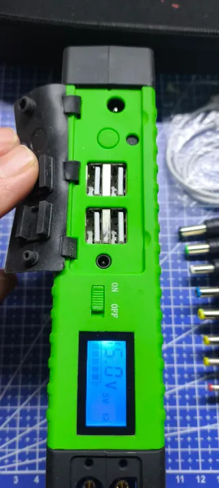 Arrancador de Coche Portátil