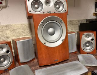 Sistema Home Theater 5.1 Infinity Beta HCS