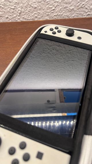 Nintendo Switch OLED + 3 juegos