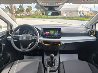 SEAT Ibiza 2022 1.0 MPI 80 CV IMPECABLE ESTADO