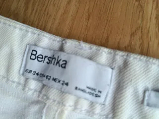 Pantalón ancho blanco roto talla 36