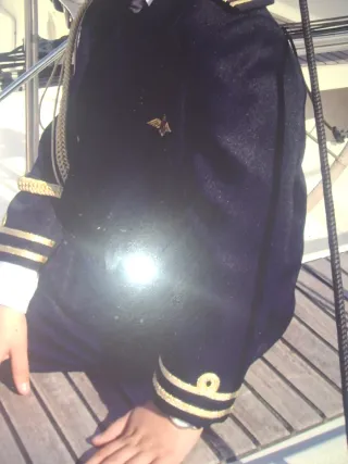 Traje comunión niño azul marino dorado de capitan