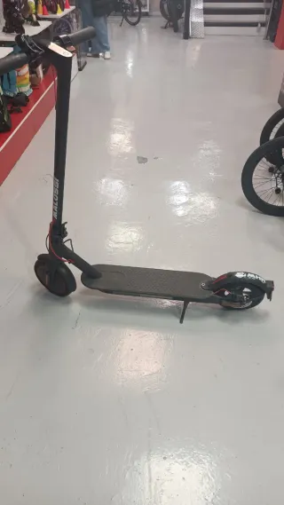 Patinete eléctrico Xiaomi ideal para reparto