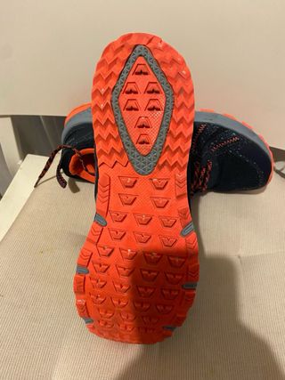 Zapatos New Balance T590v4 Talla 38