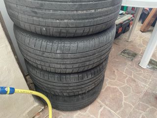 Vendo llantas con goma grupo renault