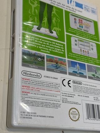 Nintendo, Wii, tavola e CD Wii Fit