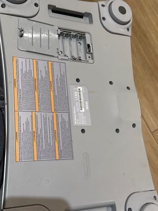 Nintendo, Wii, tavola e CD Wii Fit