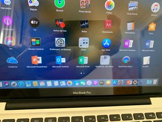 Macbook Pro 13'' i5 16GB RAM SSD Office Traktor