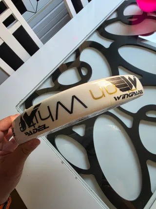 Pala de pádel Black Crown Piton White