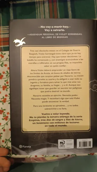 Empíreo 1° edición: alas de sangre, hierro y ónix