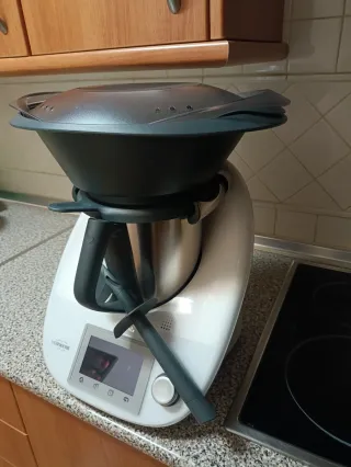 Vorwerk Thermomix TM6 poco uso