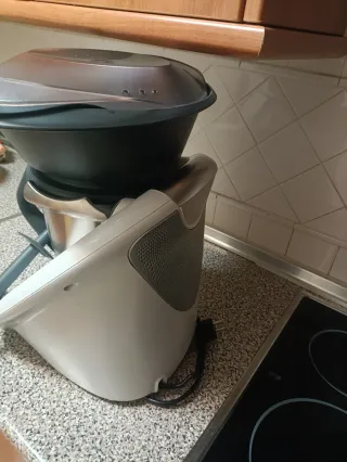 Vorwerk Thermomix TM6 poco uso