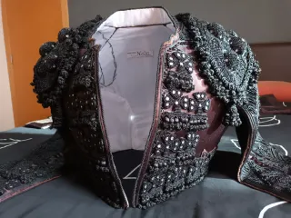 Vestido torear a estrenar, sastreria maestra Nati