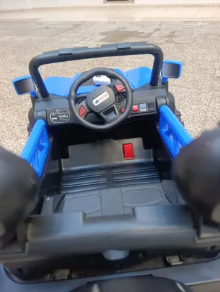 Coche eléctrico infantil a batería