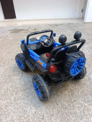 Coche eléctrico infantil a batería