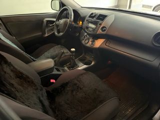 Toyota RAV4 2010 4x2