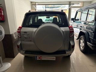Toyota RAV4 2010 4x2