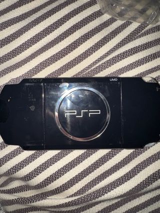 Consola PSP 3000 con 16 giochi e accessori