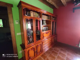 libreria de madera maciza urge venta