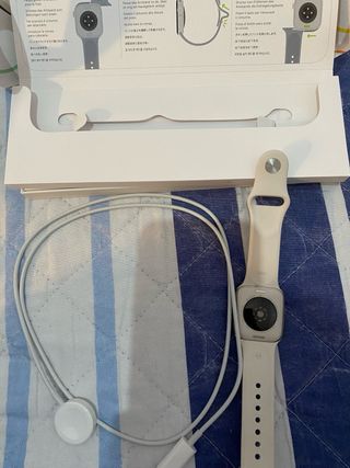 Apple Watch SE GPS+CELLULAR