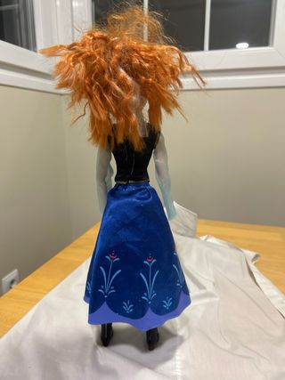 Muñeca Anna Disney Frozen 40cm