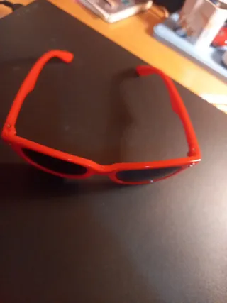 Occhiali da sole bambino rossi