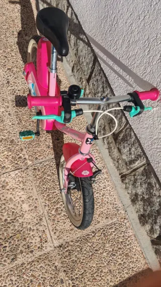 Bicicleta infantil B'Twin 14 rosa unicornio.