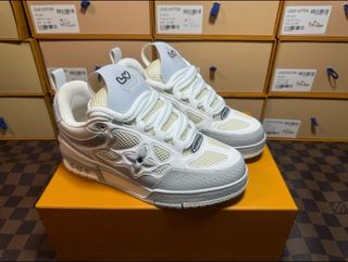 Louis Vuitton Skate Taglia 42