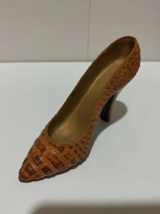 Miniaturas de zapatos decorativos
