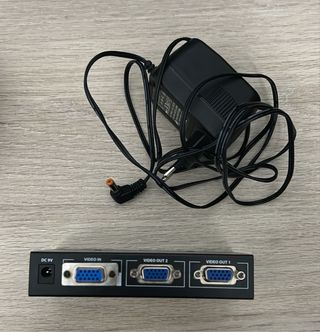 Divisor VGA  y Candado para portatil